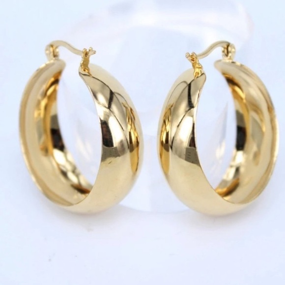 ¥NEW 18K YELLOW GOLD 2” ROUND CHUNKY HOOP EARRINGS - Picture 1 of 5